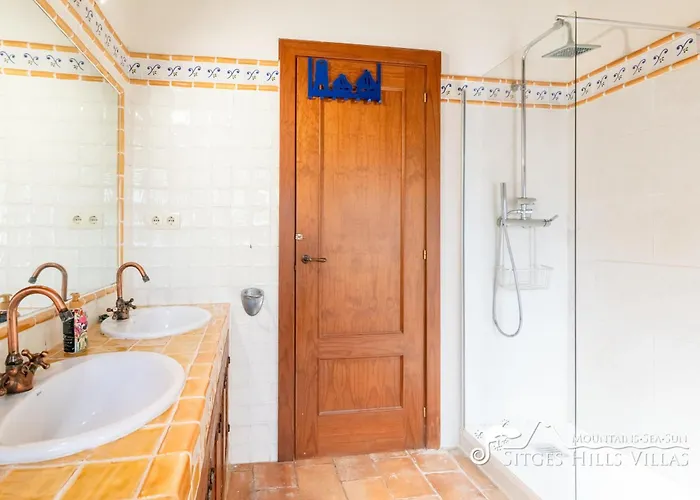 Charming Tamarindo Olivella